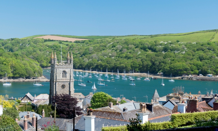 Affordable Holidays: Fowey, Cornwall